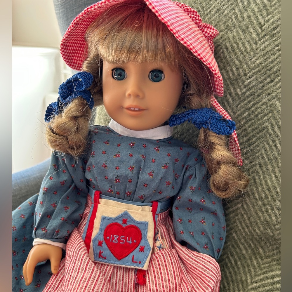 Kiersten American Girl doll, outfit, and book, EUC/like new